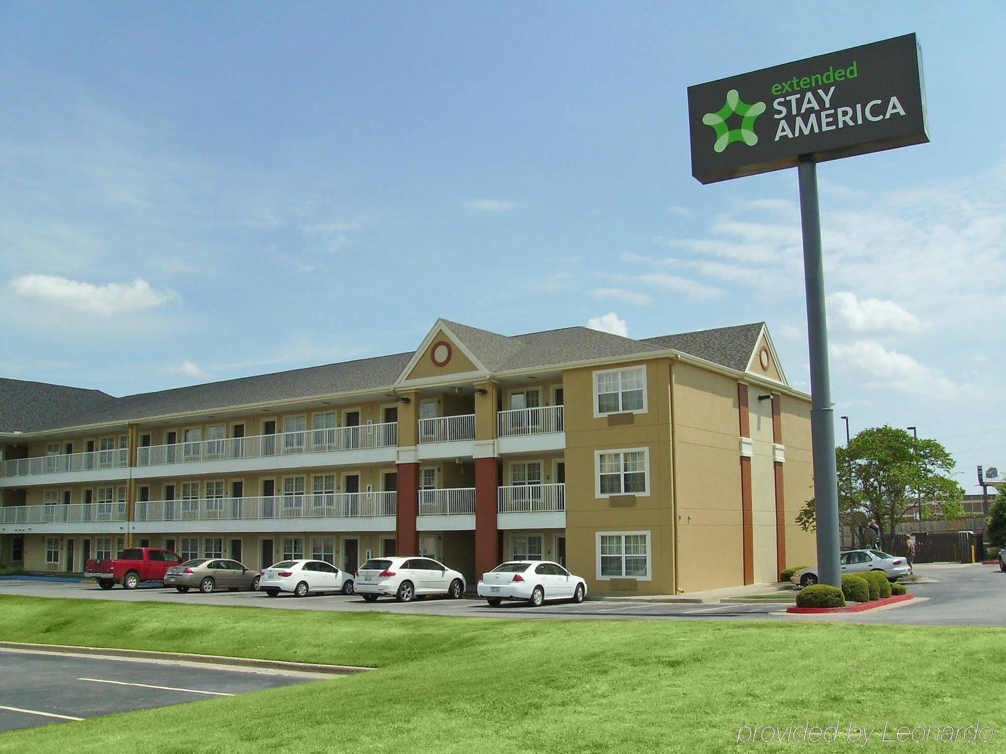Extended Stay America Suites - Tulsa - Central Exterior foto